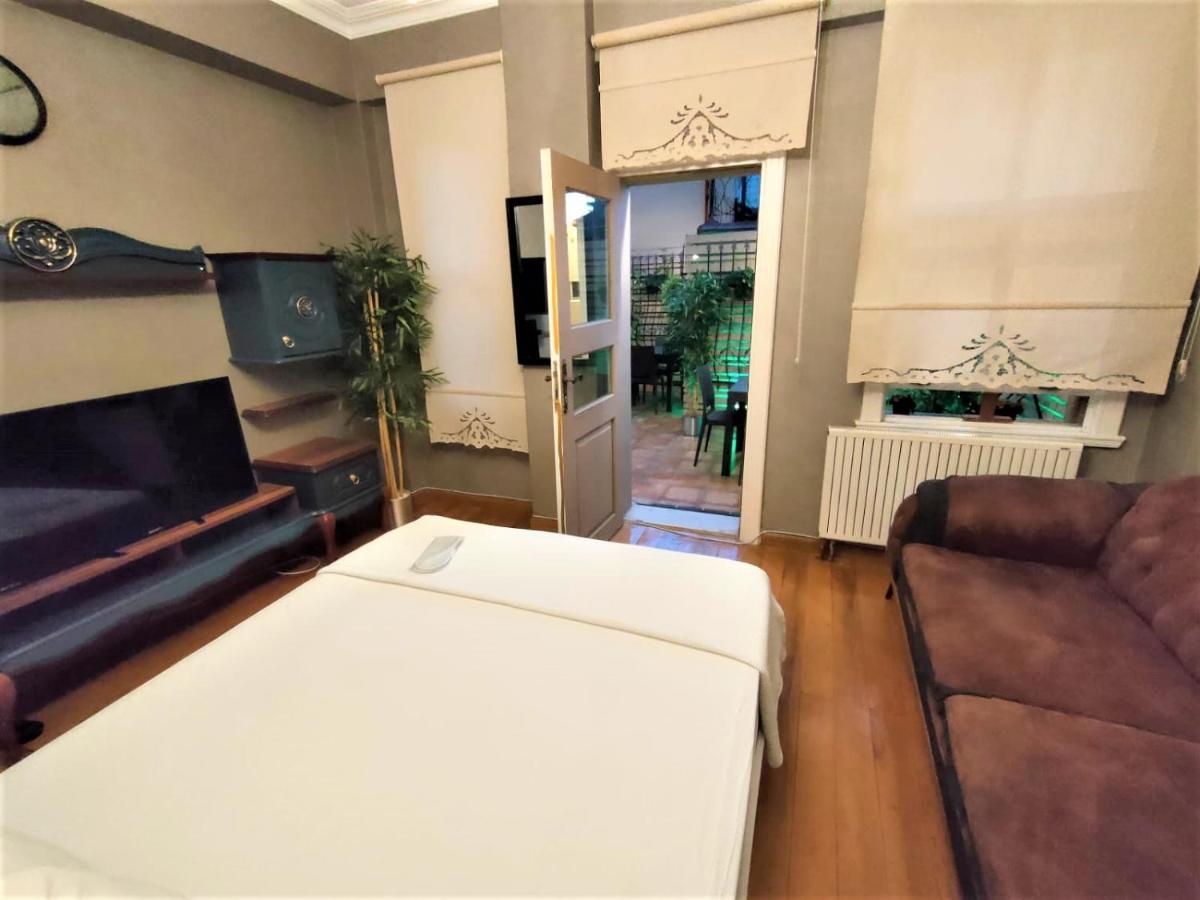 Valide-Maide Hotel Istanboel Buitenkant foto