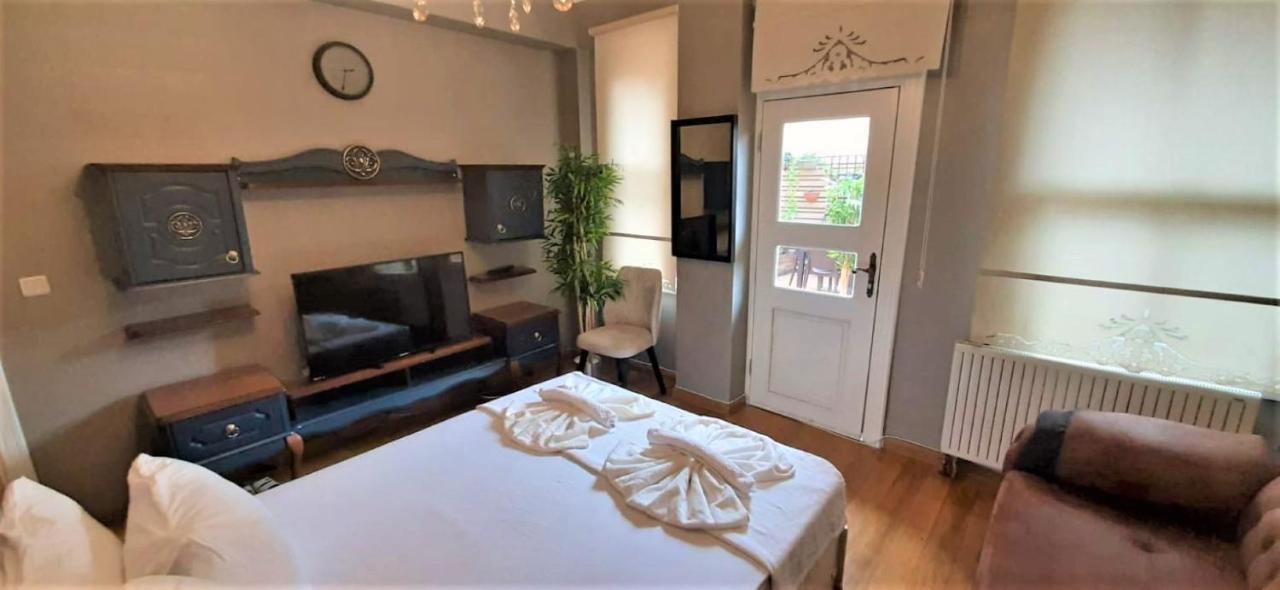Valide-Maide Hotel Istanboel Buitenkant foto