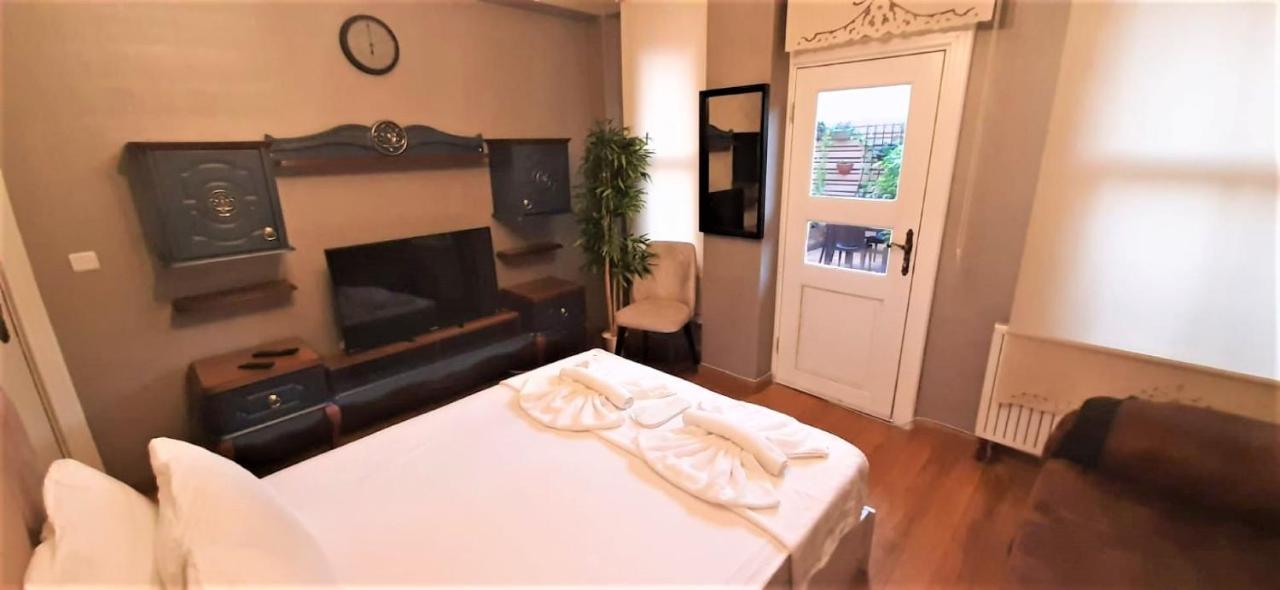 Valide-Maide Hotel Istanboel Buitenkant foto