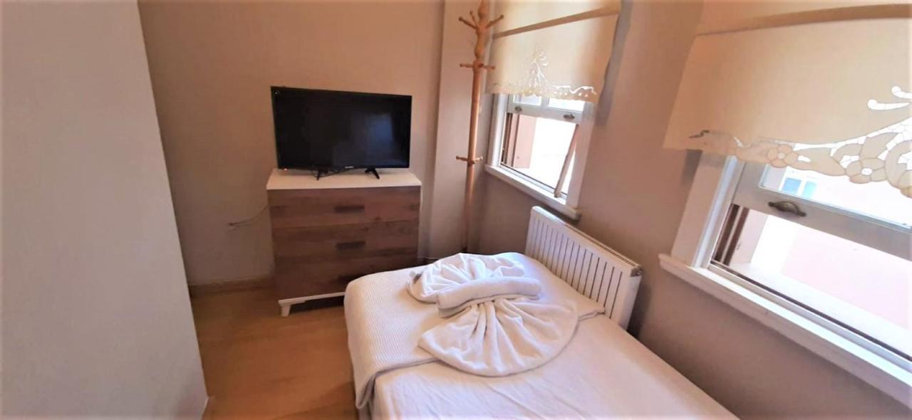 Valide-Maide Hotel Istanboel Buitenkant foto